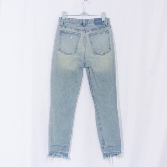 ABERCROMBIE & FITCH High Rise Mom Jeans Size 28 - Picture 3 of 7